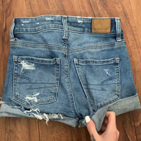 American eagle high rise Jean shorts - Picture 3 of 3